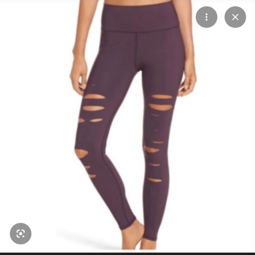 Alo Ripped Warrior Leggings Plum